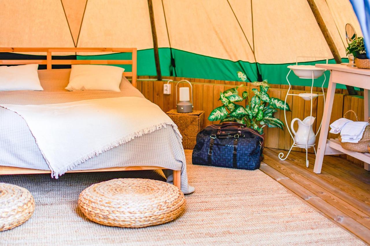 Arjaeng Camping & Stugor Sommarvik Exterior foto