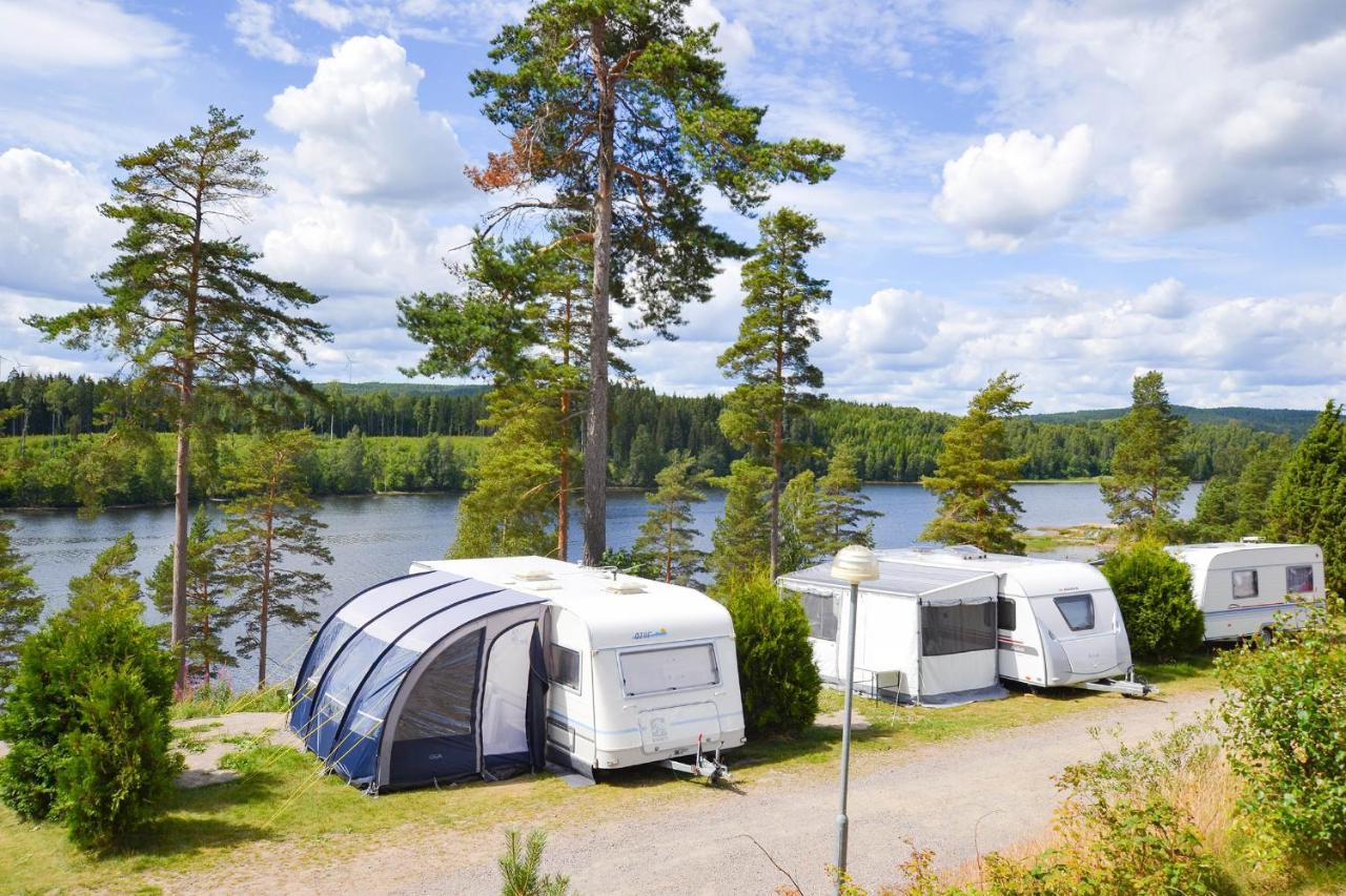 Arjaeng Camping & Stugor Sommarvik Exterior foto