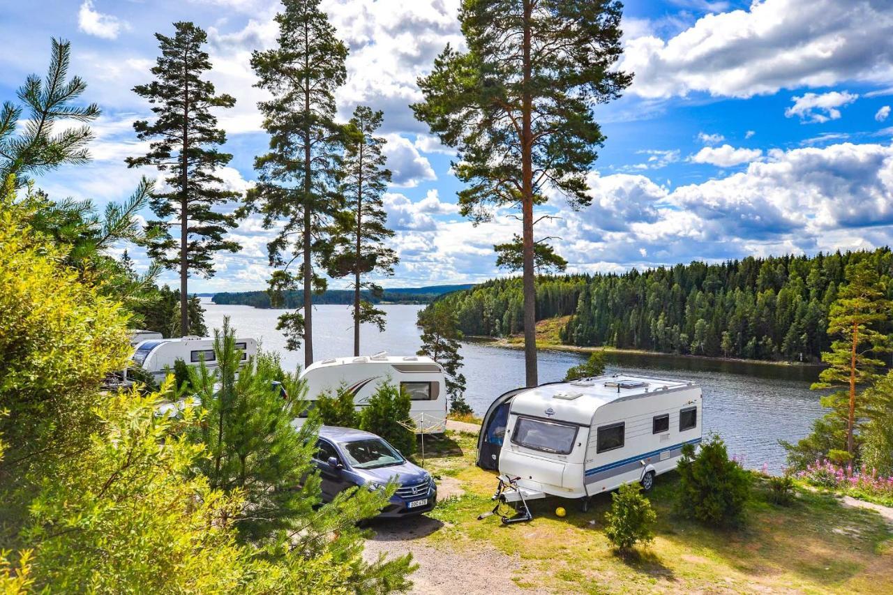 Arjaeng Camping & Stugor Sommarvik Exterior foto