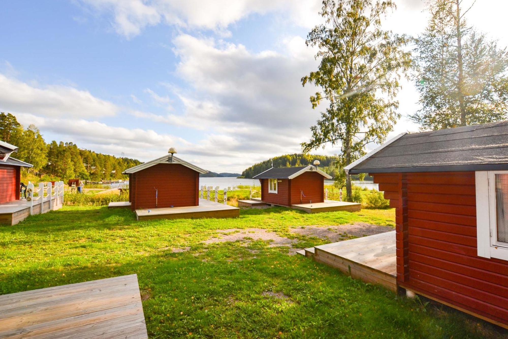 Arjaeng Camping & Stugor Sommarvik Habitación foto